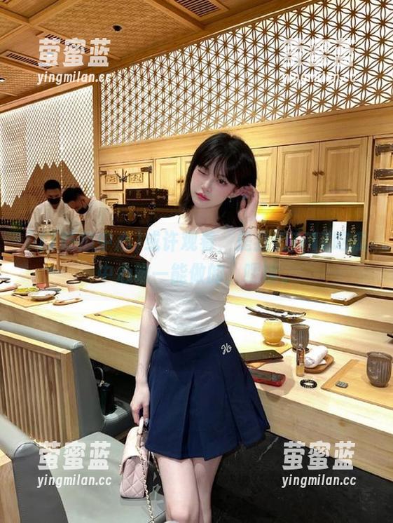 17吃瓜中心 或许观看,是我们在17吃瓜中心唯一能做的,嘿嘿。