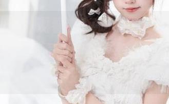 观看“17吃瓜网官网”，就像在窥探一场轰动的社交舞会，各种角色应接不暇。