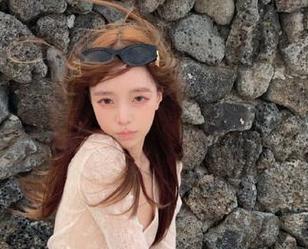 51cg的新黑料在安卓上比火锅还香，瓣瓣相连，吃得我直流口水…