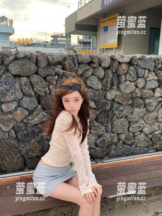 51cg的新黑料在安卓上比火锅还香，瓣瓣相连，吃得我直流口水…