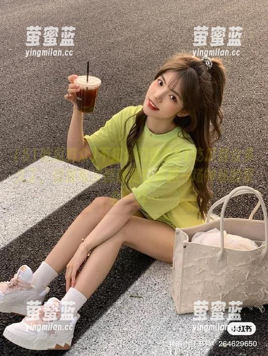 51吃瓜群众 不知你们登录51吃瓜群众多久了,但我每次都像是在参加一场神秘的聚会一样…