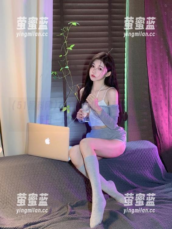 51黑料网 在51黑料网,看黑料的链接每日一刷,心情都跟着翻滚