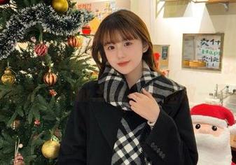 吃瓜不成，反而下载，果然我的心情需要“hlw.bet”来拯救一下！
