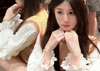 首页早上见，晚安“zzzttt79”，我就是那么好奇！