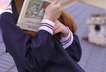 今日吃瓜娜娜——五一吃瓜苹果版带你直击趣事，不领便当别找我！