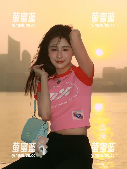 吃瓜网小程序——俄罗斯奇葩事件的无限入口！