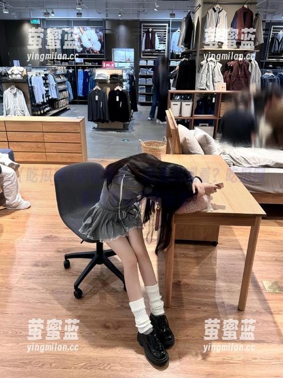 你在喂瓜，还是在观看？吃瓜网官网下载的新玩法！
