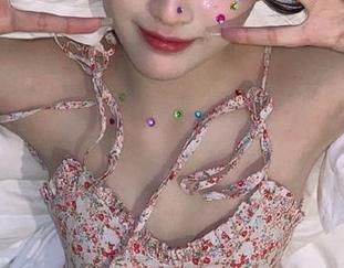 吃瓜不发愁，来“娱乐718”网站给你最新动态！