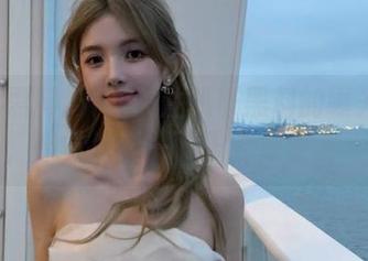 开始关注扒哥黑料的曝光视频，感觉生活一下子全方便了～