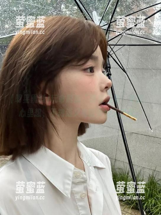 玩命刷新“明星黑料”更新，心里想，不知道又有啥事让人好奇。