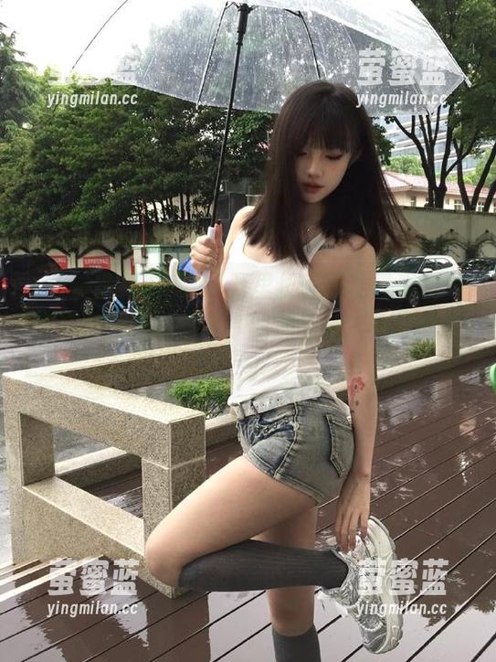 正能量黑料 在“万里长征正能量黑料网页版”,我跟你分享的那些让人失控的瞬间