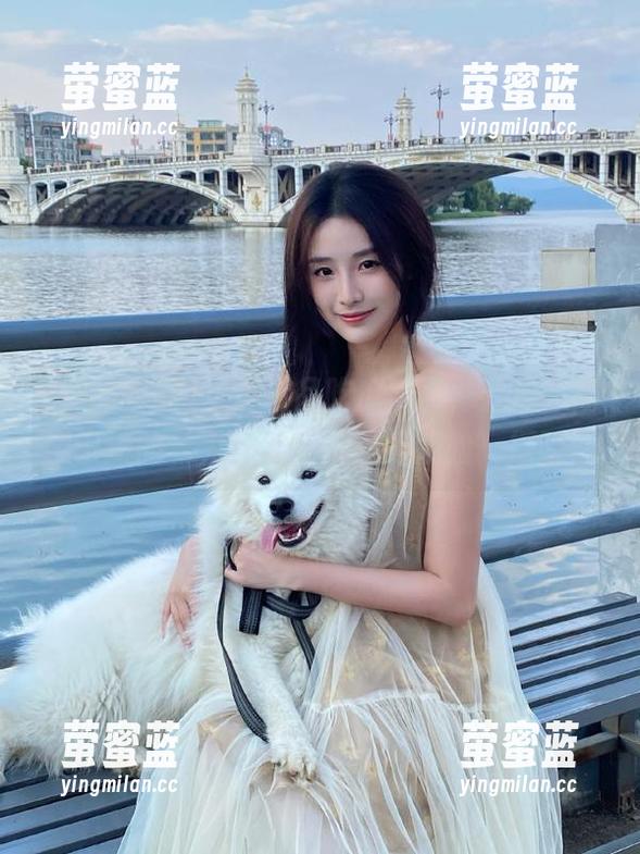 精品吃瓜 走进精品吃瓜网页,开启一场意识流的‘为何打工人总是丢脸’探险!
