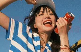 别再傻傻找信息了！美女黑料网导航，让你一秒钟拿到最新动态！
