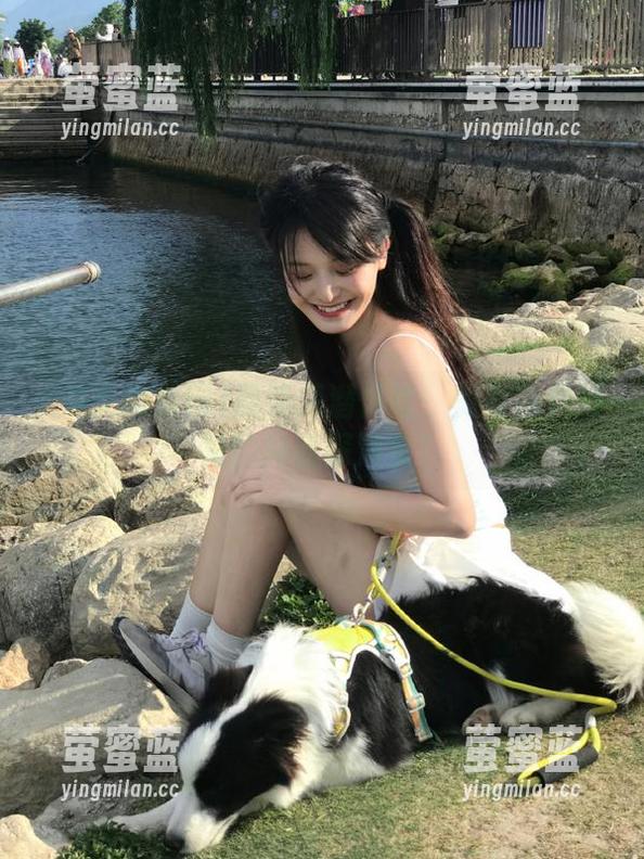 美女黑料网 最新深潜体验:美女黑料网里的神秘深海鱼?