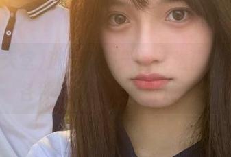 进了黑料天堂传送门，完全被各种离奇事儿吸引住了。