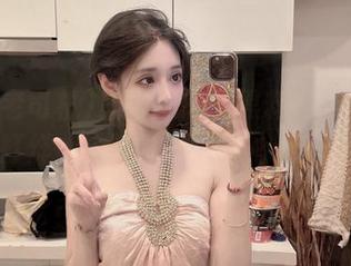 最新动态：黑料老司机依旧不打烊，这速度让人捧心又无奈。
