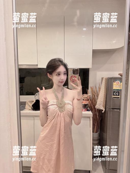 黑料老司机 最新动态:黑料老司机依旧不打烊,这速度让人捧心又无奈。