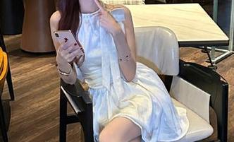 黑网料app——犹如悬崖边上的咖啡馆，安全风险让人神往！